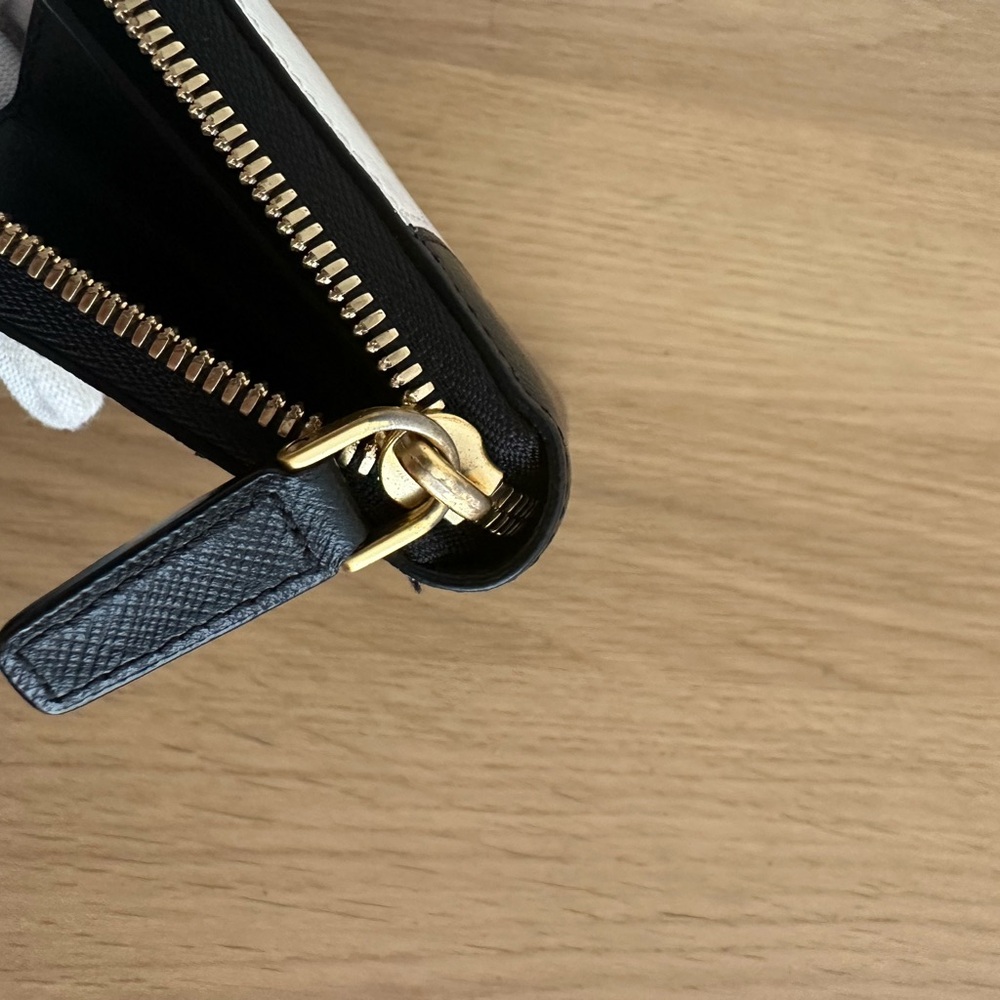 Mcm zipper long wallet - Picture 9 of 12